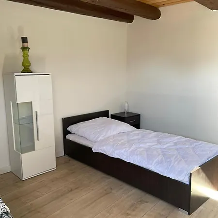 Apartment Monteurzimmer/arbeiterunterkunft *